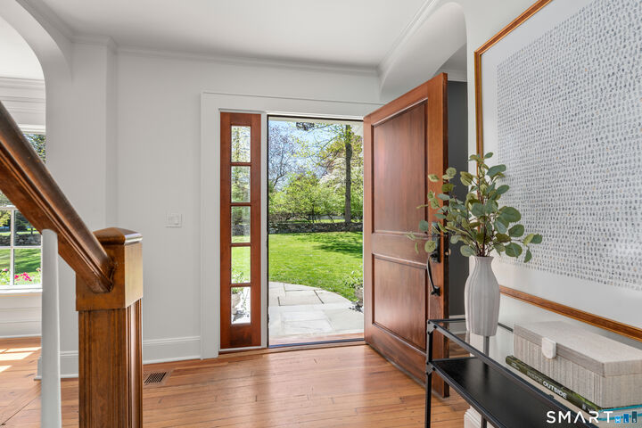 Property Photo:  10 Sprucewood Lane  CT 06880 