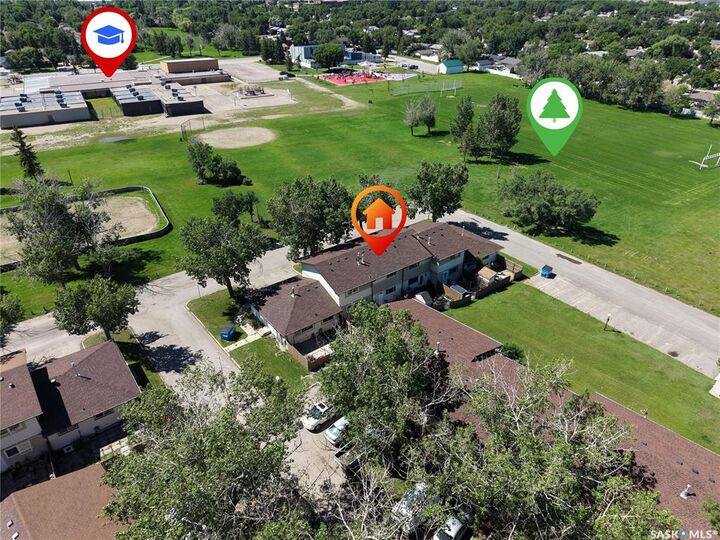 91 Mackenzie Way — photo 1