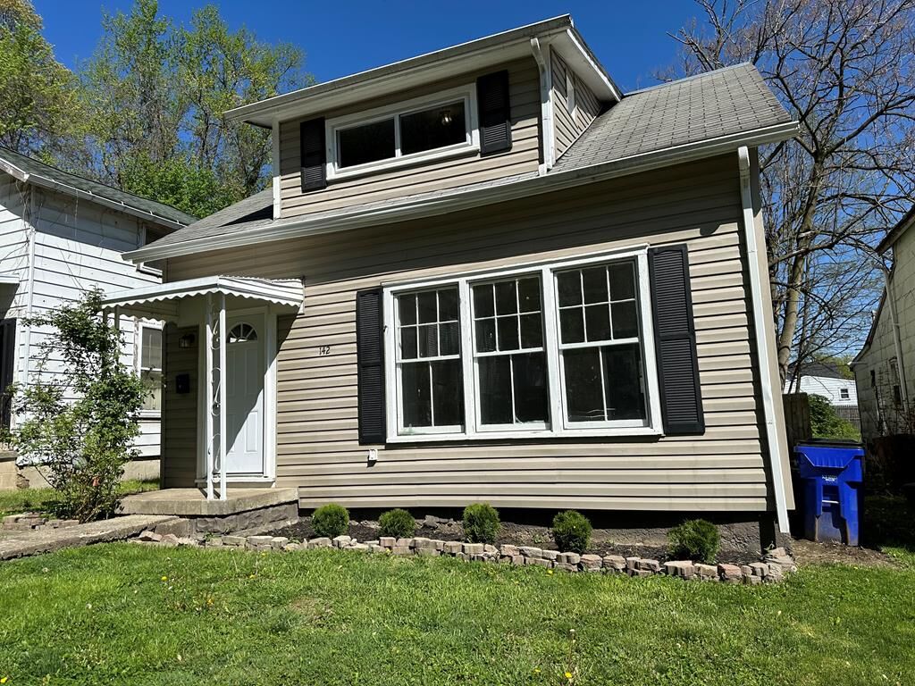 Property Photo:  142 7th St  OH 45601 