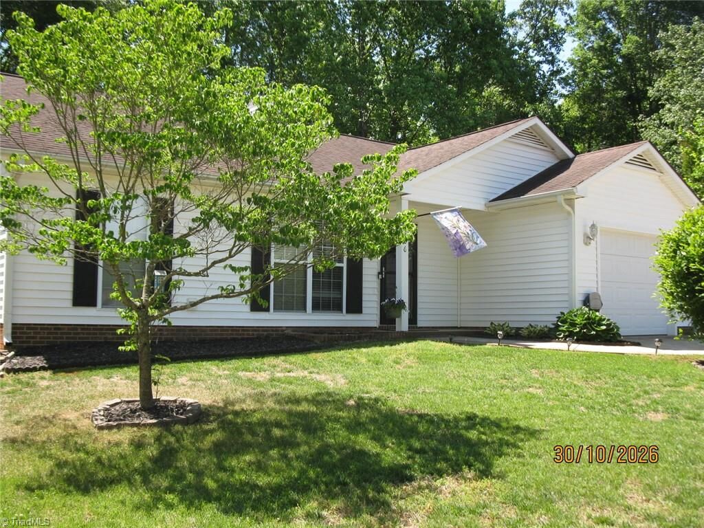 Property Photo:  1716 Crinan Court  NC 27265 