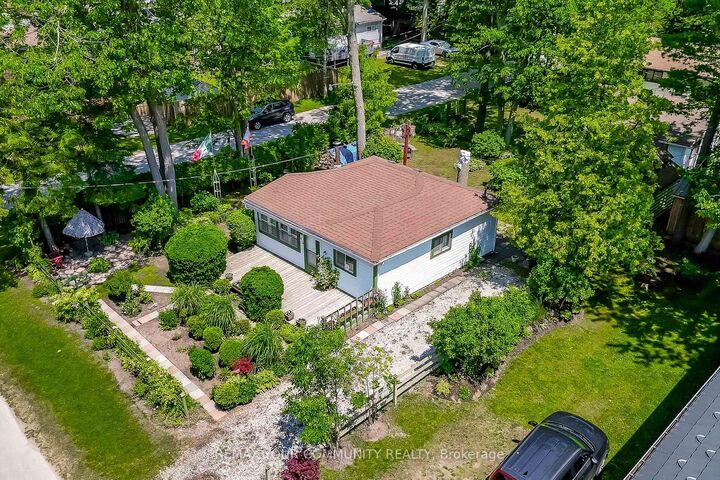 Property Photo:  45 30th Street  ON L9Z 2C8 