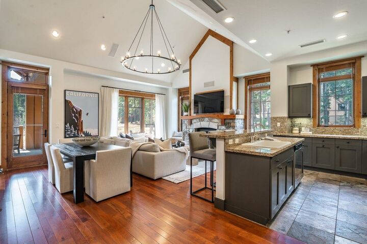 Property Photo:  7001 Northstar Drive #512  CA 96161 