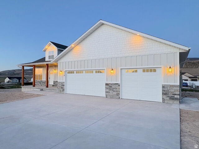 Property Photo:  976 N 180 W  UT 84643 