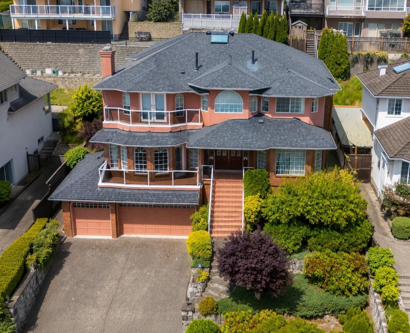Property Photo: 2248 Sicamous Avenue BC V3K 6R9