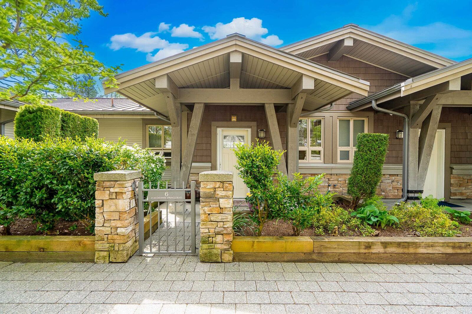Property Photo: 3138 Dayanee Springs Boulevard 6 BC V3E 0B6