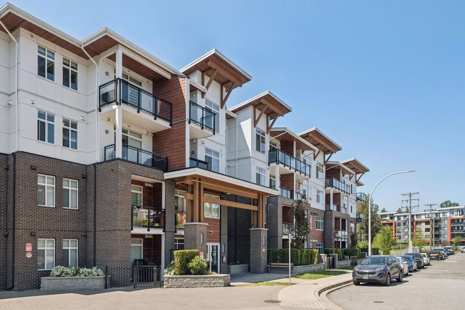 Property Photo:  5415 Brydon Crescent 307  BC V3A 0N4 