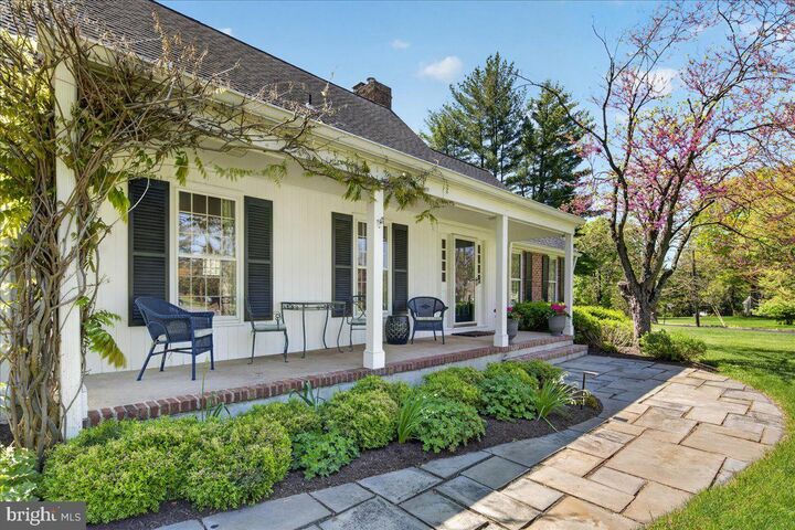 Property Photo:  211 Penn View Drive  NJ 08534 