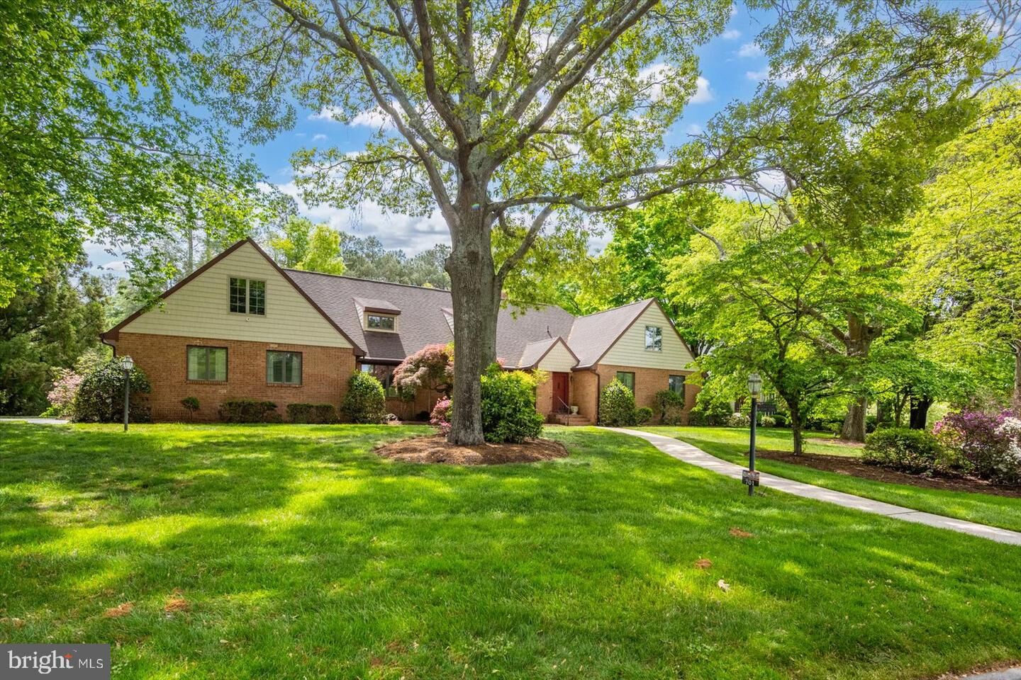 Property Photo:  701 Riverside Pines Court  MD 21801 