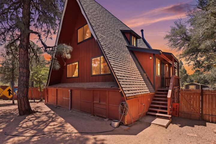 Property Photo:  210 E Sherwood Drive  AZ 85541 