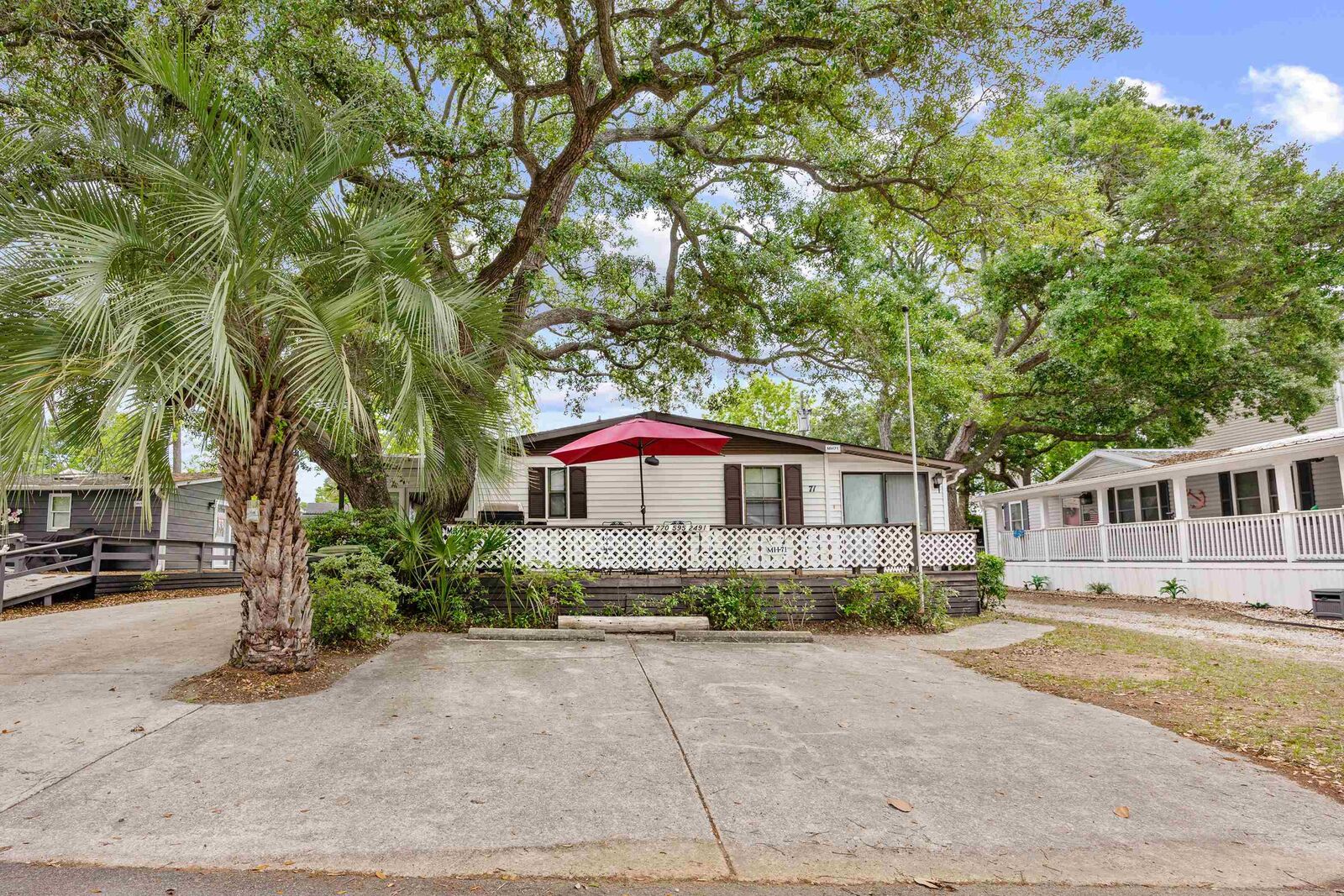 Property Photo:  6001 South Kings Hwy.  SC 29575 