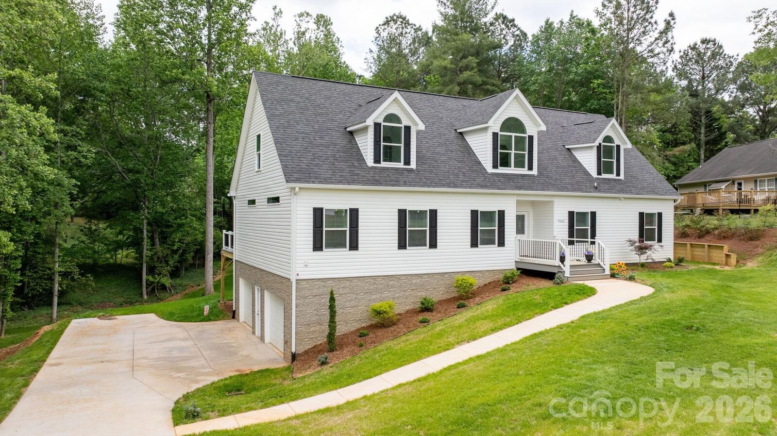 Property Photo:  7006 Waterfront Place  NC 28630 