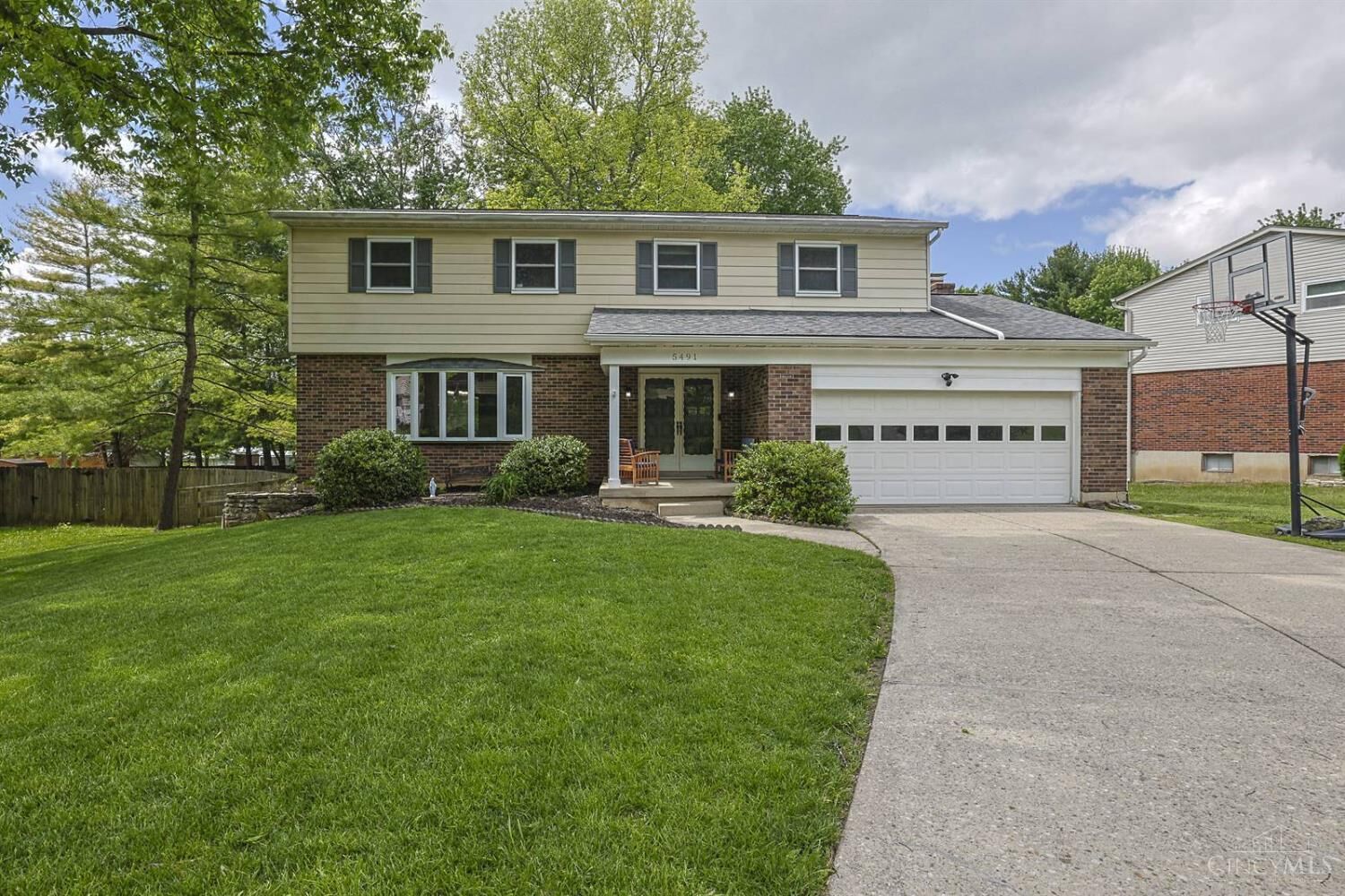 Property Photo:  5491 Yellowstone Drive  OH 45014 