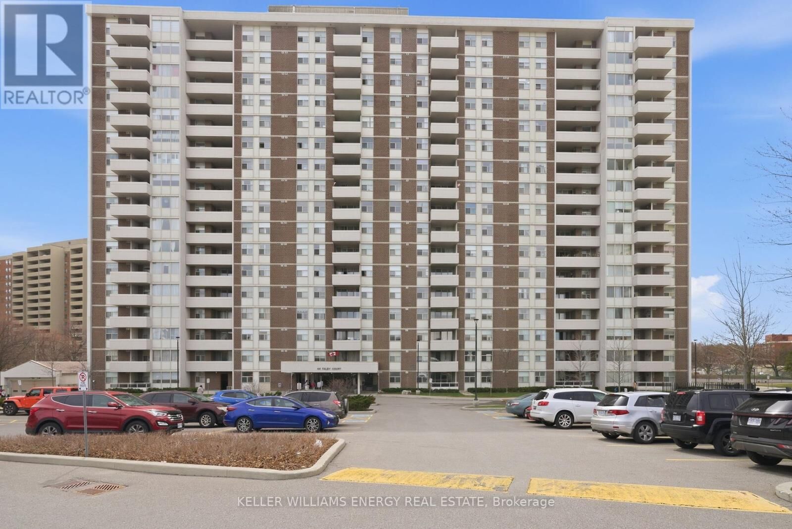 Property Photo:  44 Falby Court 1506  ON L1S 3L1 