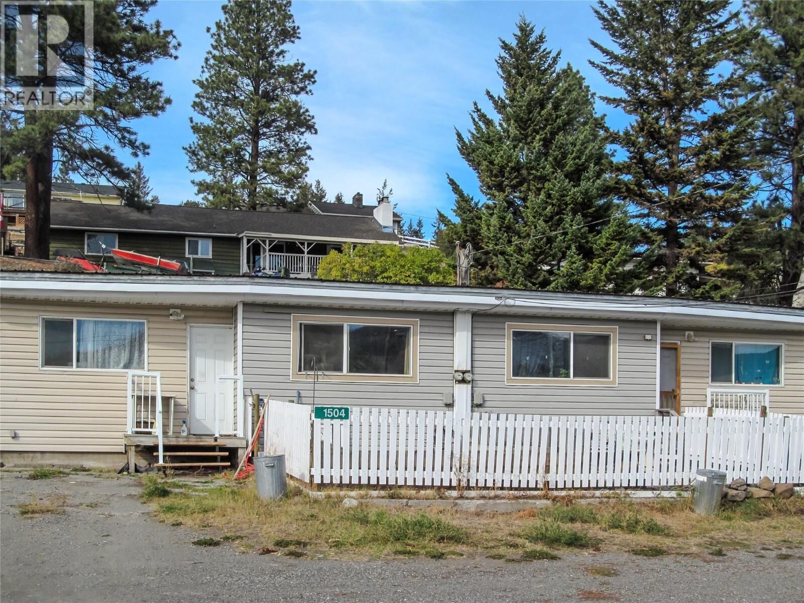 Property Photo: 1504 Carson Street BC V0K 1K0