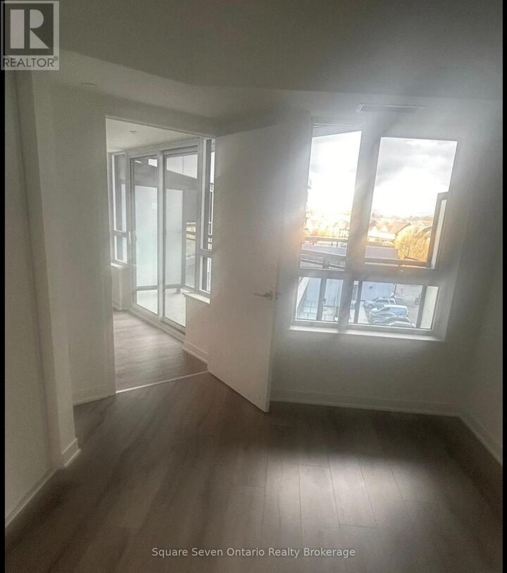 Property Photo:  395 Dundas Street 401  ON L6M 4M2 