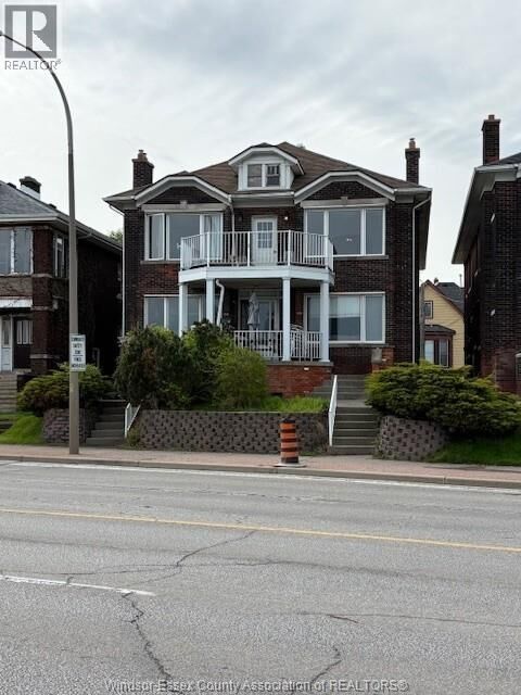 Property Photo:  1529 Riverside Drive East  ON N9A 2V1 