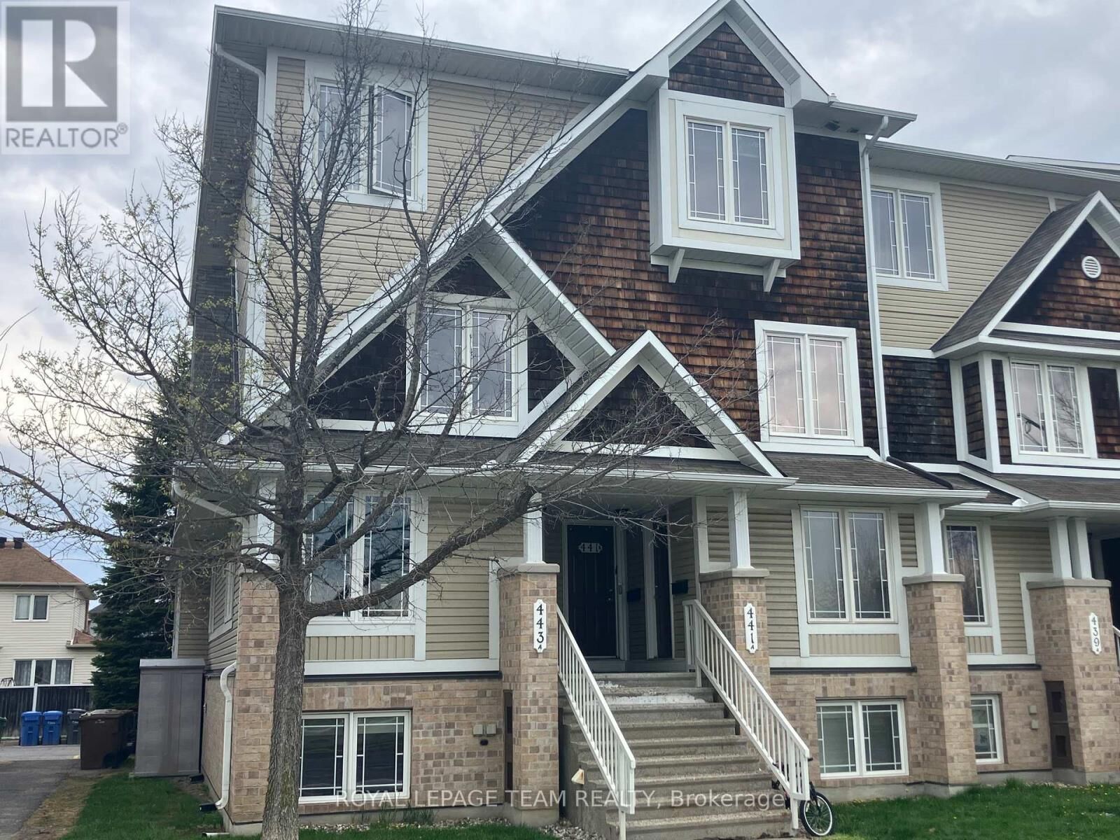Property Photo:  443 Chapman Mills Drive B  ON K2J 5P4 