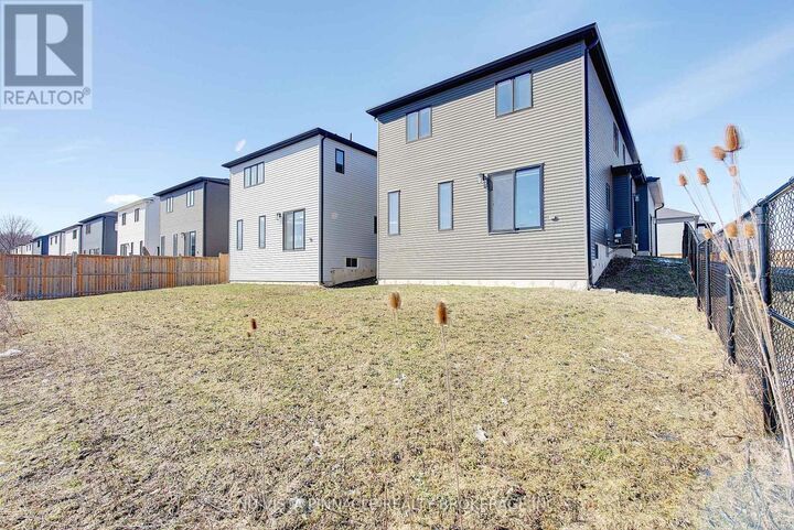 Property Photo:  1377 Twilite Boulevard  ON N6G 3R5 