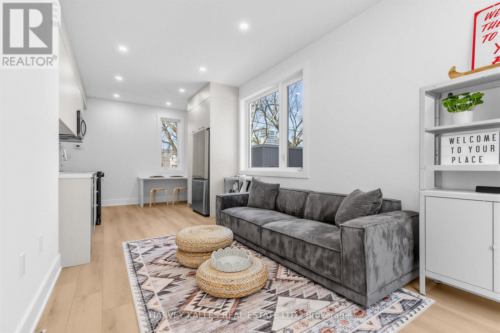 Property Photo:  45 Bellevue Avenue 5B  ON M5T 2N5 