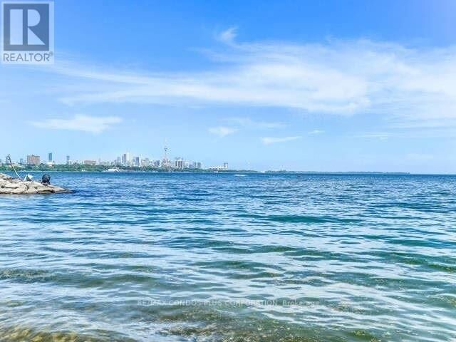 Property Photo:  2111 Lake Shore Boulevard West 814  ON M8V 1A1 