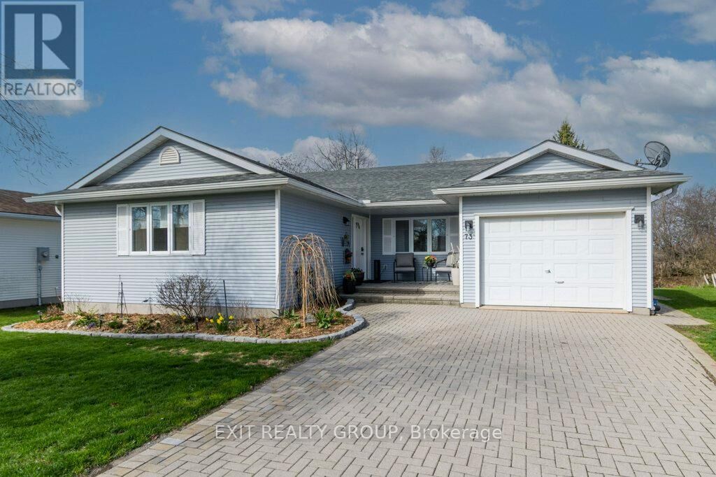 Property Photo:  73 Sand Banks Court  ON K0K 3L0 