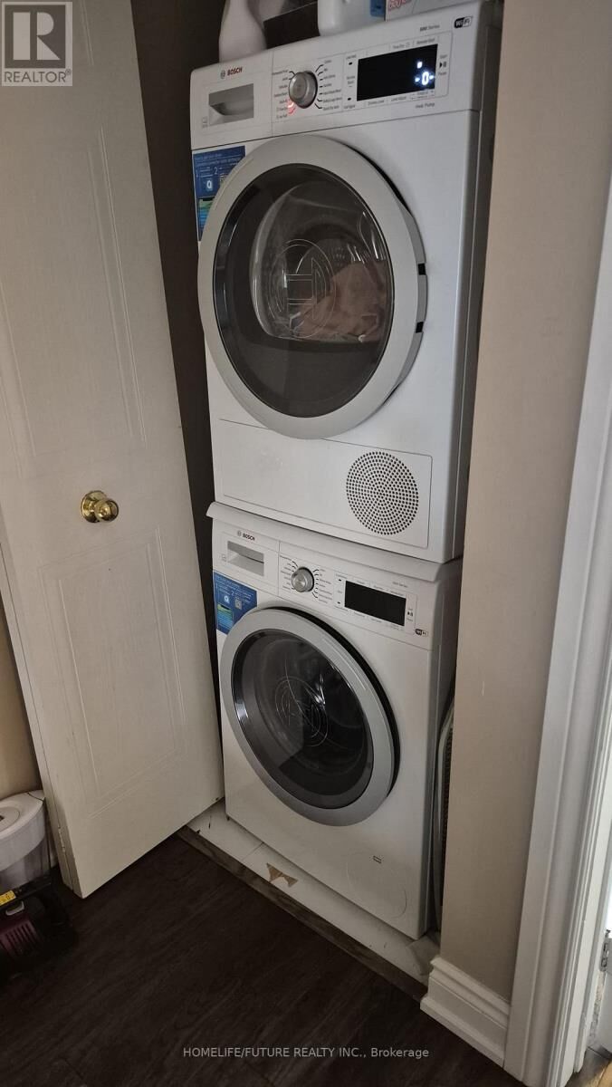 Property Photo:  262 St. Helen'S Avenue 213  ON M6H 4A4 