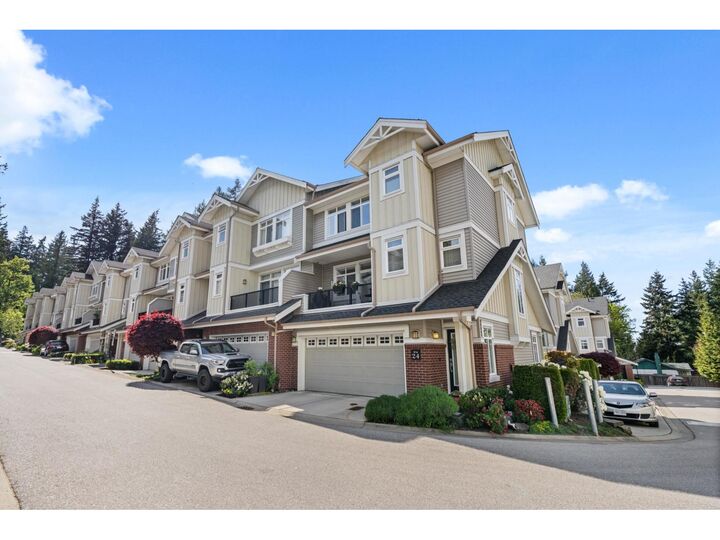 2925 King George Boulevard 24 — photo 1