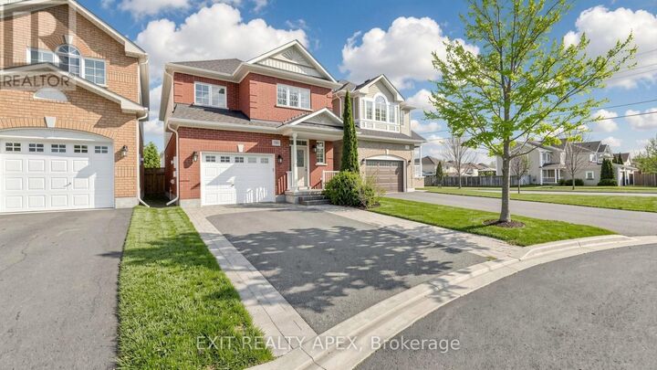 Property Photo:  1311 Macinally Court  ON L1K 0B6 