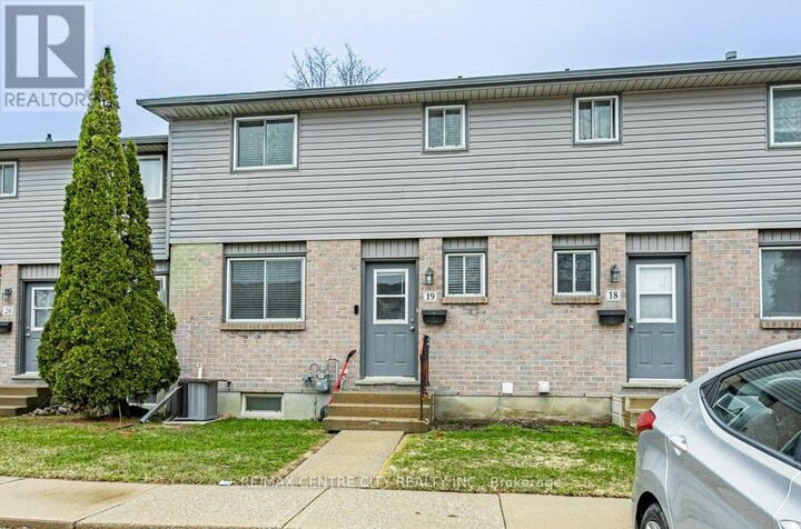 Property Photo:  490 Third Street 19  ON N5V 4A2 