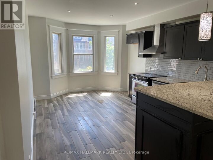 Property Photo:  14 Rosemount Avenue Main  ON M6H 2M1 