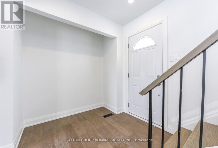 Property Photo:  4 Hardcastle Court  ON L6S 2A9 