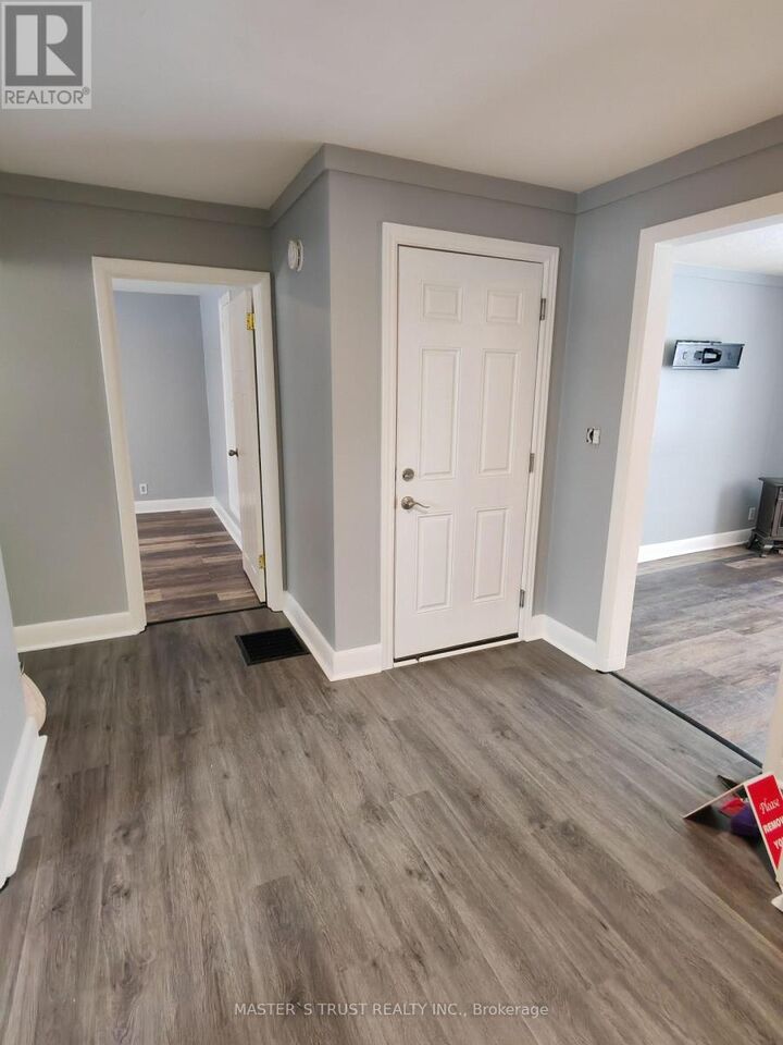 Property Photo:  356 Barrie Road 1  ON L3V 2R9 