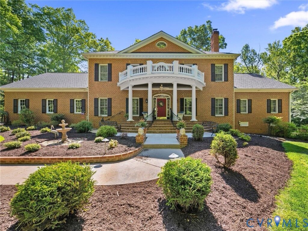 Property Photo: 3010 St Marys Way VA 23139