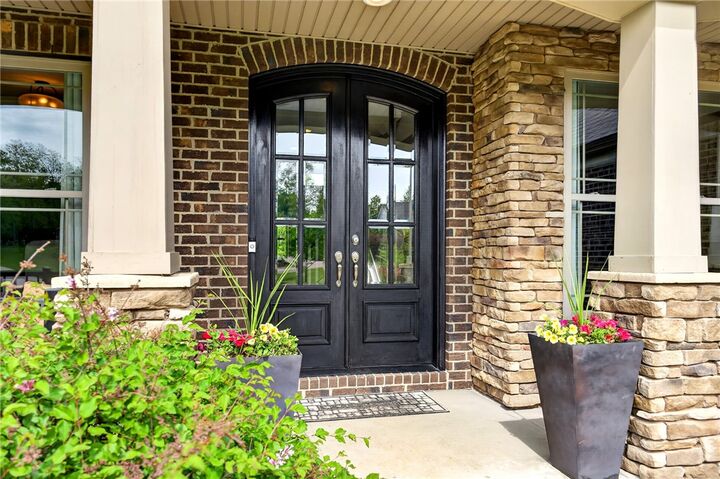 Property Photo:  7385 Silver Lake Drive  OH 45068 