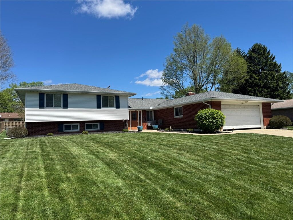 Property Photo:  2283 E Whipp Road  OH 45440 