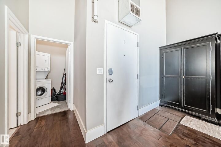 Property Photo: 10179 105 Street NW 1003 AB T5J 3N1