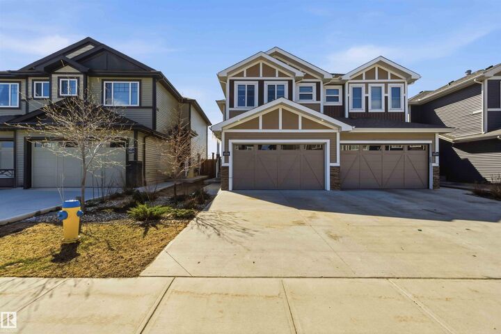 Property Photo:  1641 Enright Way NW  AB T6M 0Z3 