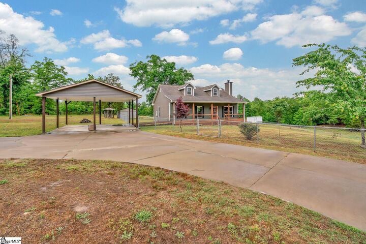 Property Photo:  4084 Pacolet Highway  SC 29372 