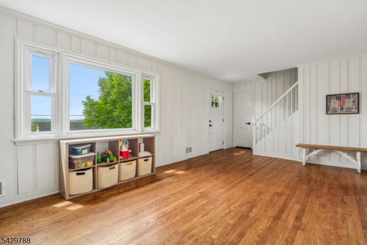 Property Photo:  27 Dogwood Rd  NJ 07950 