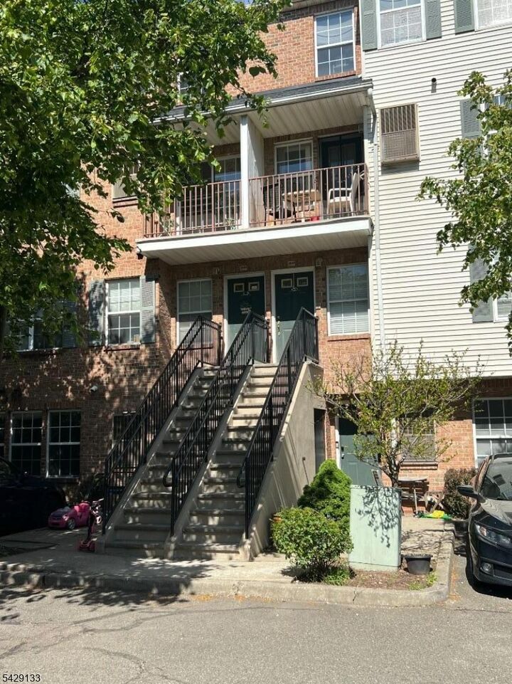 Property Photo:  80 Union St A15  NJ 07105 