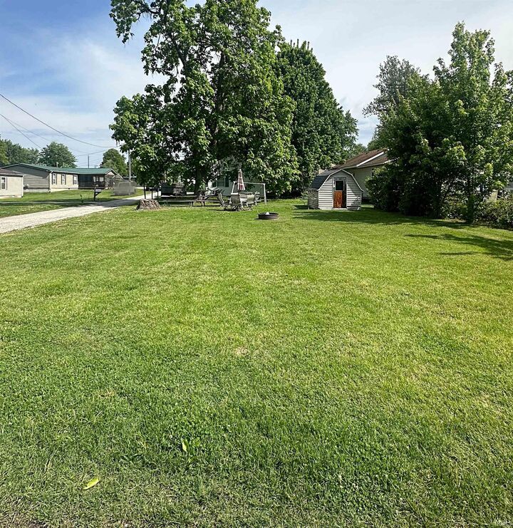 Property Photo: 510 NW 10th Street IN 47501