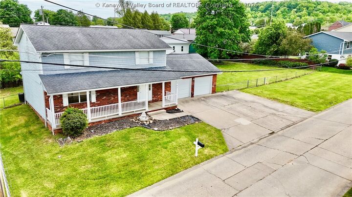 Property Photo:  207 Taylor Drive  WV 25526 