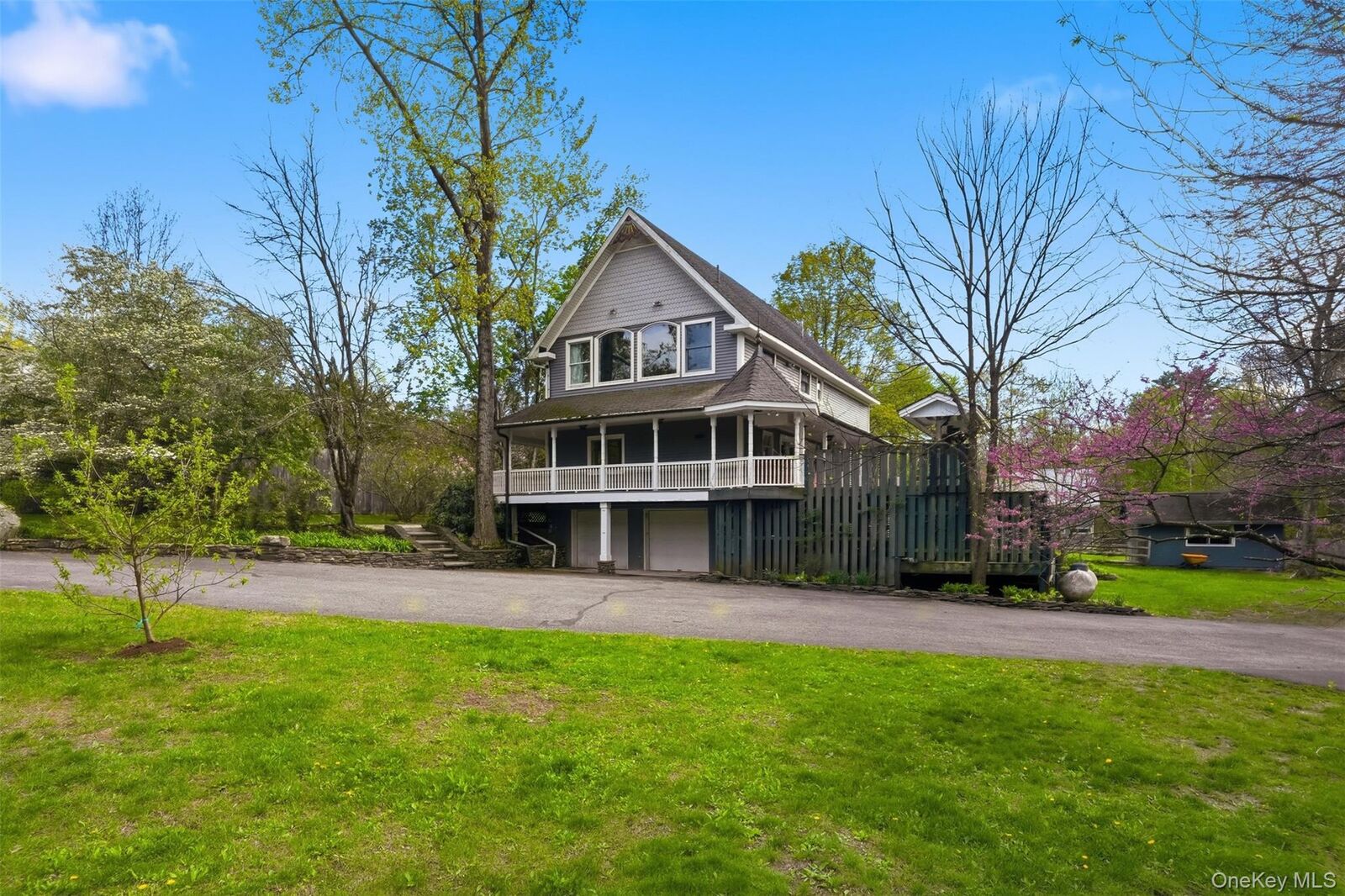 Property Photo:  374 Marcott Road  NY 12419 