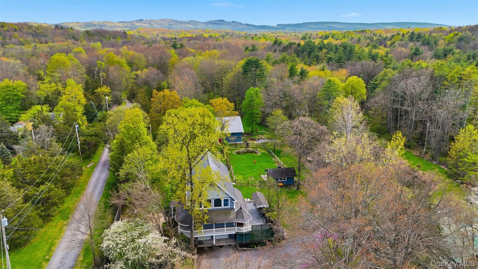 Property Photo:  374 Marcott Road  NY 12419 