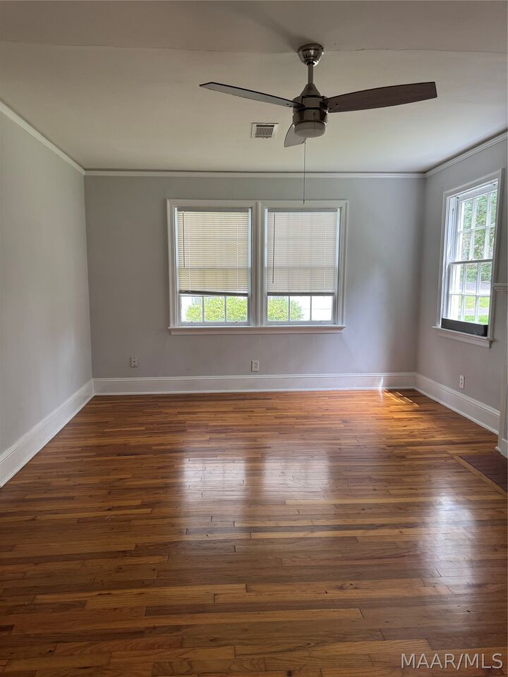 Property Photo:  2028 Ridge Avenue  AL 36106 