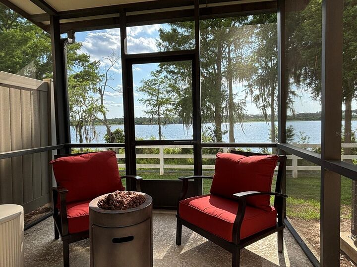 Property Photo:  10206 Fallsgrove Street  FL 32836 