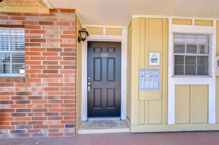 Property Photo:  200 Country Club Drive 1505  FL 33771 