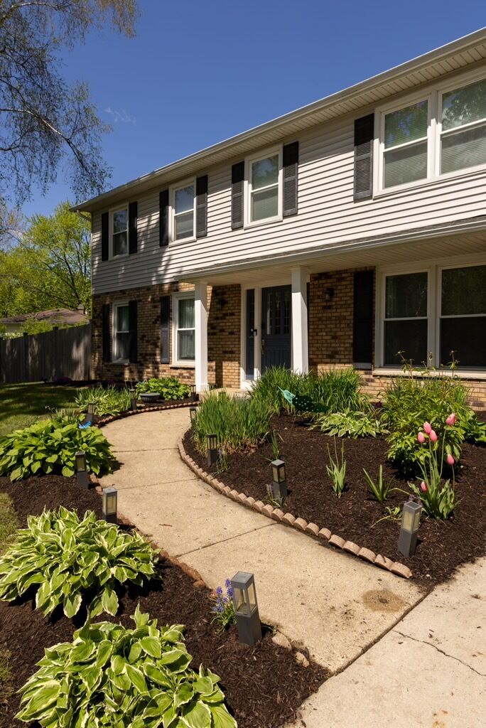 Property Photo:  