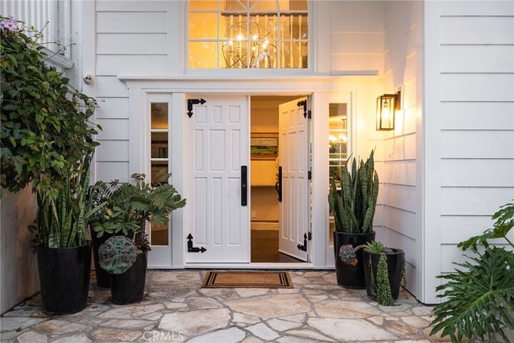 Property Photo:  6342 Turnberry  CA 92648 
