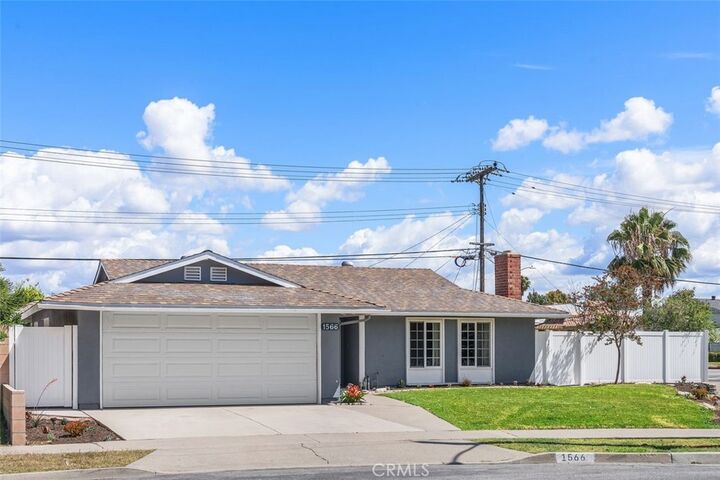 Property Photo:  1566 Corsica Place  CA 92626 